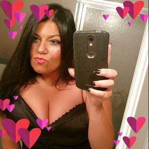 Meet your Posher, Denise